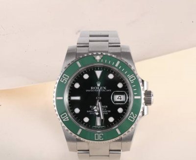 Rolex Submariner Series 116610Lv-0002 Green Submariner 2015 Second Generation C