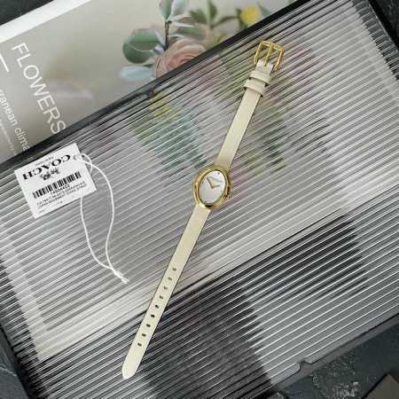 Original New Style, Miniature Coach Sammy Series Leather Strap Oval Dial Quartz - Click Image to Close