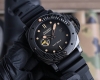 White Case, Black Case 900 V7 Panerai, A New Design For Those Who Love It. ,
