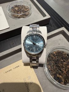Tissot Pr00 series classic model debut quartz women's watch. This series of watc