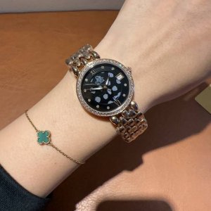 omega Omega Omega Sapphire Glass Beautifully Inlaid With Diamonds Size 33Mm T