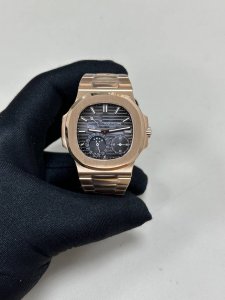 Patek Philippe 5712 Rose Gold True Kinetic Movement
