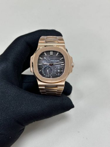 Patek Philippe 5712 Rose Gold True Kinetic Movement