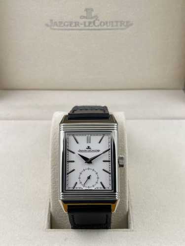 Reverso Tribute Small Seconds watch. Manual-winding mechanical watch with a 45-h