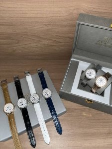 Gold + 20 steel strap + 30 Jaeger-LeCoultre Rendez-Vous women's watch, one of t