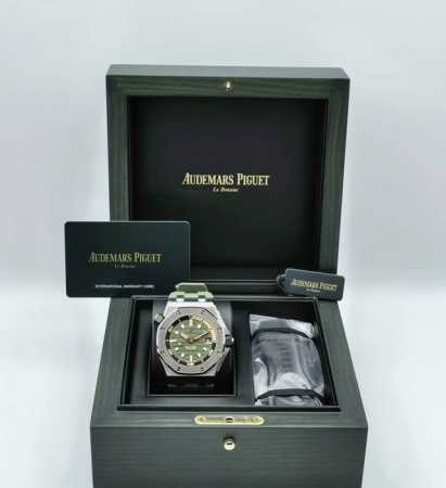 Audemars Piguet Royal Oak Offshore - Cream Green DialToday I would like to intro - Click Image to Close