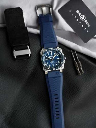 Brf Bell & Ross Ot5 Instruments series Br03A 2824 automatic mechanical movement