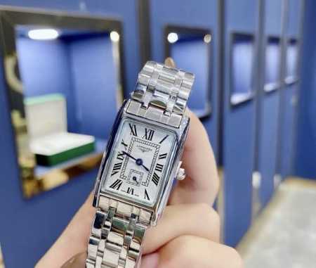 I fell in love at first sight! The Longines red watch is absolutely stunning! Th - Click Image to Close