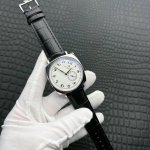 Vacheron Constantin launched a beautiful "square" retro watch at the Watches &