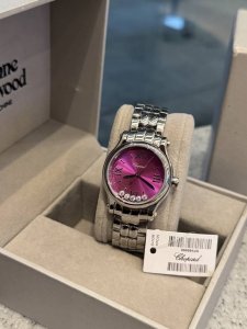 Sizes 30, 33, and 36 available. Chopard Happy Diamonds, a watch that dances, shi