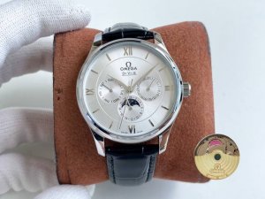The Butterfly Classic Multi-Function Watch features the day of the week, 24-hour