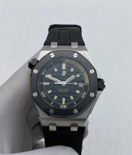 Audemars Piguet Royal Oak Offshore Series 15720Cn Quarter Beige, White Gold + Bl