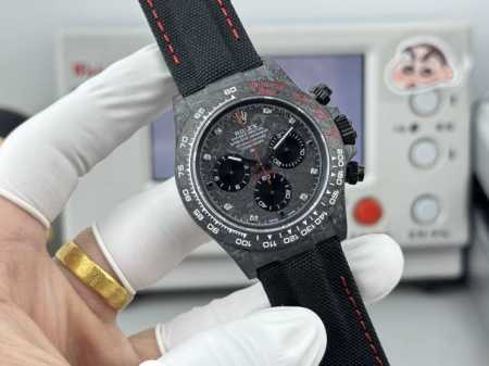 Tw+ Daytona series carbon fiber luminous case custom edition. This watch is not - Click Image to Close