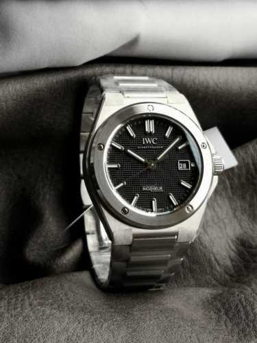 V7 Factory Seven-Star Recommendation: Ingenieur Watch DDD. Iwc unveiled the next