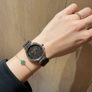 Lv Louis Vuitton Presbyopic Watch Is Really Good. The Older I Get, The More I Li