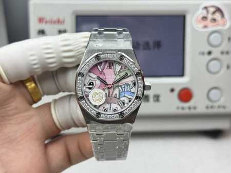 Omf New Product, Hot Selling Ap Pop Mart Collaboration "Labubu" Limited Edition - Click Image to Close