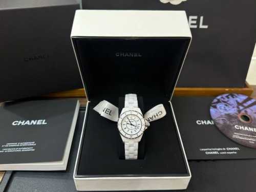 Chanel J12 33Mm Diameter Original Swiss Quartz Movement Imported Ceramic Craftsm