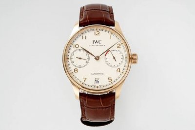 Zf Portugieser 7-Day Kinetic Mechanical Watch, Model IW500713. Born in the 1930s