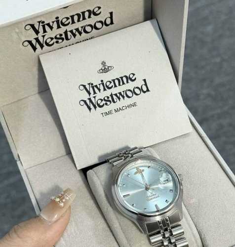 I love my Vivienne Westwood Ice Blue watch so much! How could any girl miss such