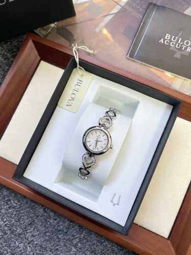 Bulova Women's Watch 96X114 Crystal Heart-Shaped Bracelet Watch Bulova is known