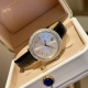 Same price Swarovski summer accessories, this watch combines a simple design wit