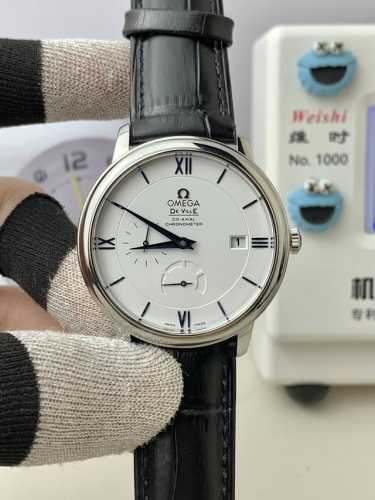 Omega Speedmaster White Dial Blue Hands!! 39Mm Dial