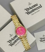 The Empress Dowager Cixi's dragon fruit color watch looks great! The dragon fru