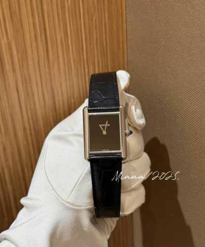 The difference between the Cartier Tank and the Tank Louis. Louis-Fran?ois Carti