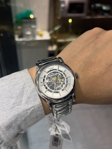 Hangzhou Mechanical 8210A Movement, Shipped From Hong Kong. Not A Standard Marke
