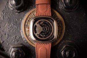 Sevenfriday With An Extra Rubber Strap. Original Sevenfriday Automatic Mechanica