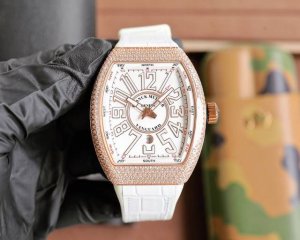 Cartier snake head diamond bracelet High-end custom version Diamond inlay crafts