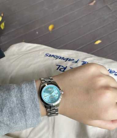 So refreshing! Vivienne Westwood's Ice Blue watch I'm totally captivated by thi - Click Image to Close