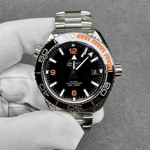 Vs Omega Planet Ocean "Quarter Orange" is a hit! It's equipped with the only in-
