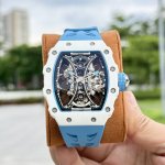 Richard Mille RM 1 combines watch design with sports events, perfectly interpret