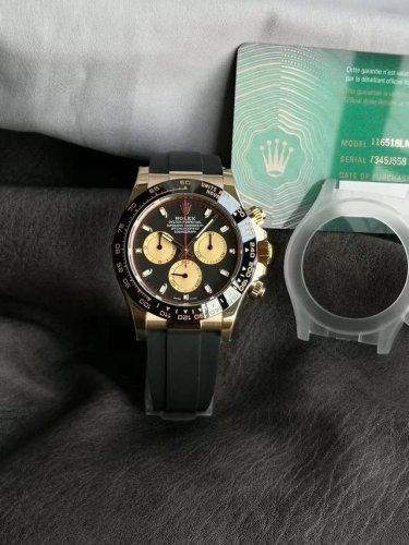 Bt Discovery Magazine, Rolex Cosmograph Daytona Series M116518Ln-0047 watch, nat