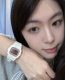This watch really hits me. This Casio little square is so pretty. It's very beau