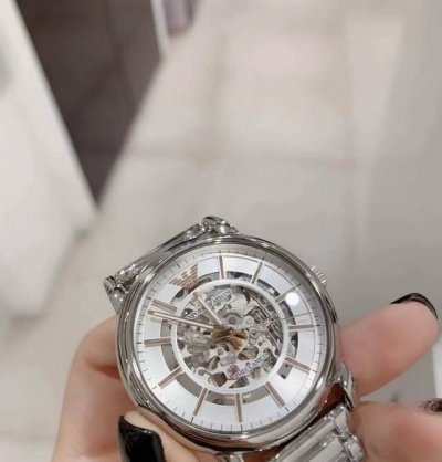 Wow! This watch is really high-quality! Brand new, used Armani Ar1980 silver ske