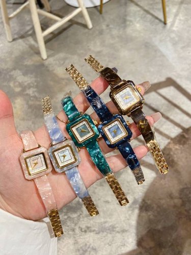 New product original goods Lv letter logo gold bracelet Louis Vuitton counter co