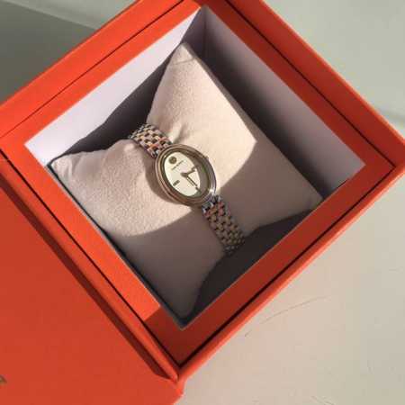 channel resources, pure original! Toryburch quartz watch with steel strap, item - Click Image to Close