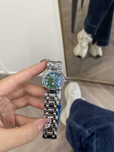 The latest model of Longines Heart Moon series is shipped to brighten up the su