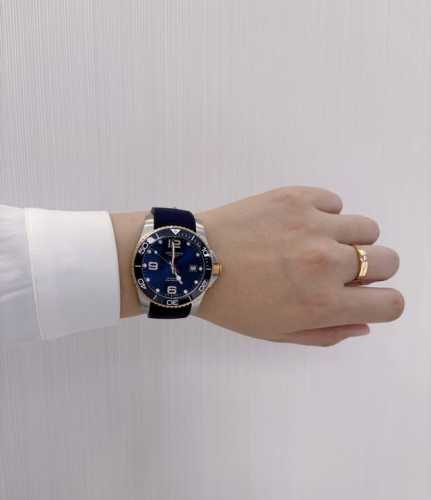 Longines Conquest, conquer career, conquer love! Deep ocean blue evokes freedom