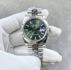 Rolex Datejust, mint green dial with luminous hands, suitable for both casual a