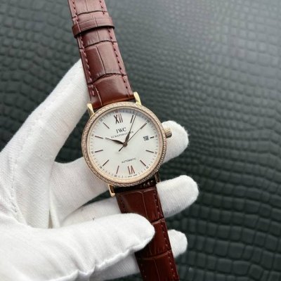 IWC Wave Men's Mechanical Watch adopts fully automatic mechanical movement, sim