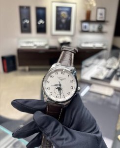 Longines Master Men's True Moon Phase Moon Phase Changes with Time L2.919.4.78.6