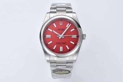 This 41mm Perpetual movement, equipped with a Japanese movement, is completely m