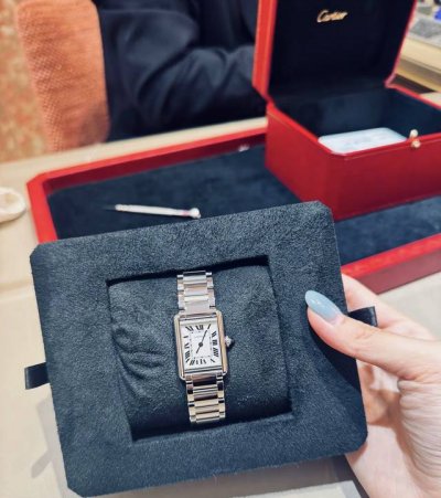 My new Cartier Tank is amazing! The small size is perfect for petite women. The