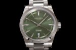 Longines Conquest Collection, Elegant Silver, Classic Black, Versatile Green, De