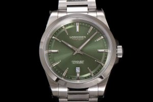 Longines Conquest Collection, Elegant Silver, Classic Black, Versatile Green, De