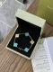 V Gold Material! The Four-Leaf Clover Turquoise Bracelet With Diamonds Is One Of