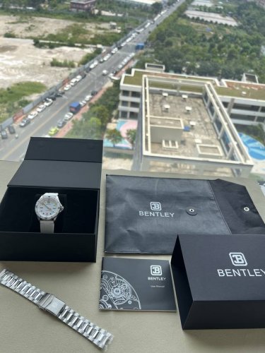 Bentley - Bentley The Aurora. The BL-20 Submariner from the Dawn series features